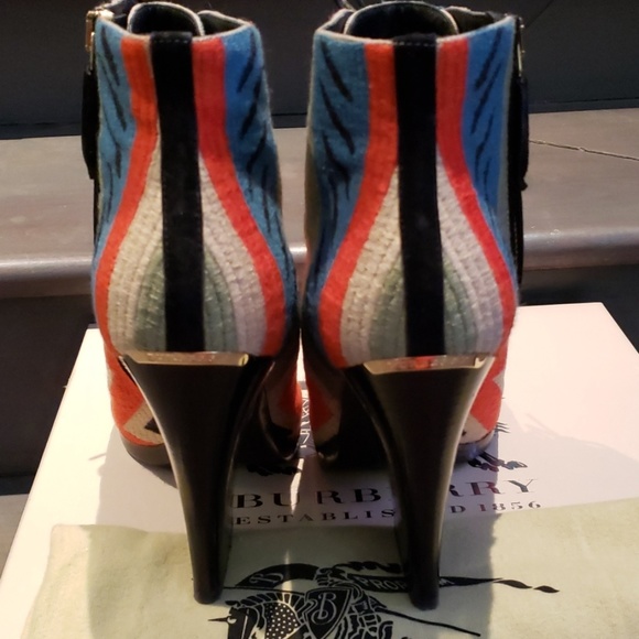 Burberry Prorsum peep toe bootie - Picture 2 of 8